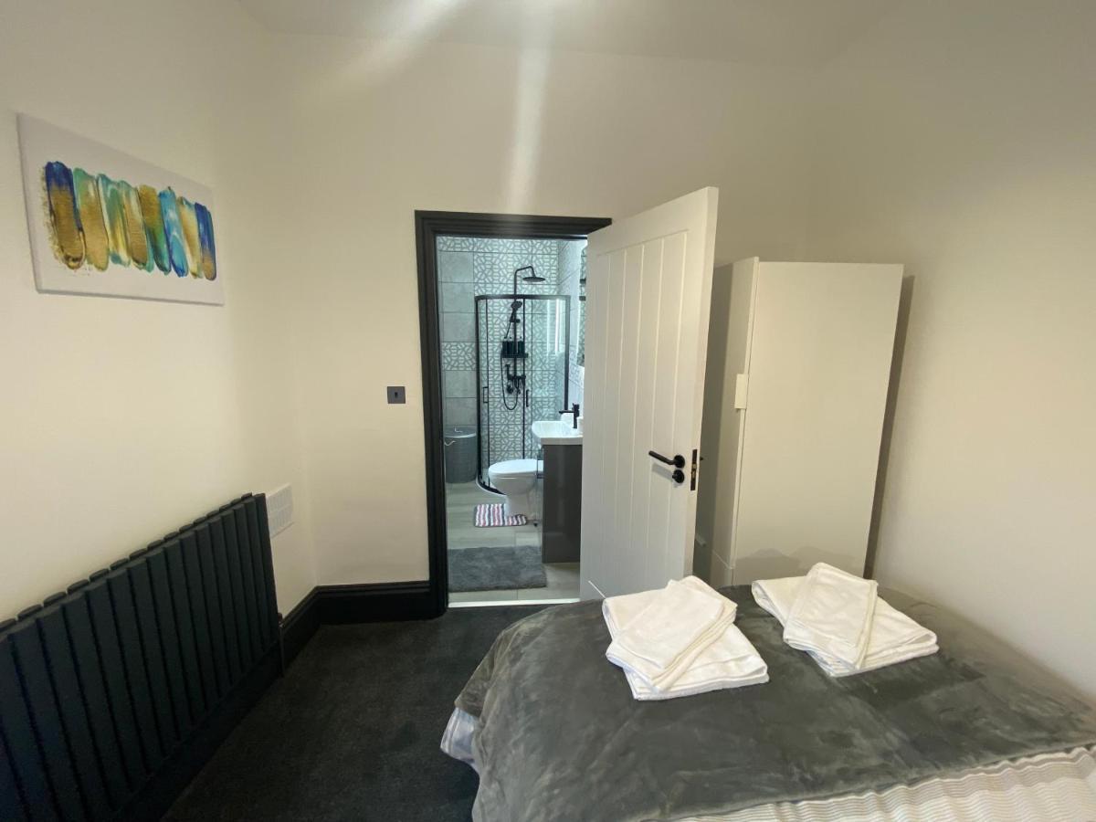 Swanky Apartments Бирмингем Экстерьер фото
